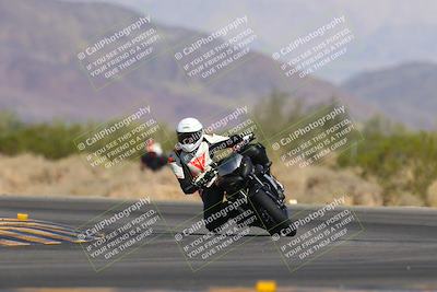 media/Nov-06-2023-Moto Forza (Mon) [[ce023d0744]]/3-Intermediate Group/Session 3 (Turn 5)/